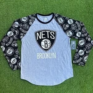 Brooklyn Nets Long-Sleeve Raglan Tee
